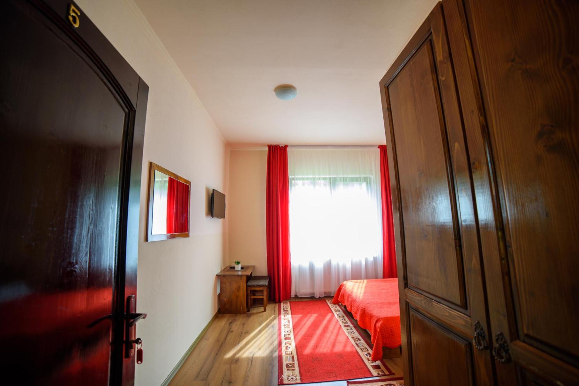 Вилла Casa Alina Арьешени Экстерьер фото